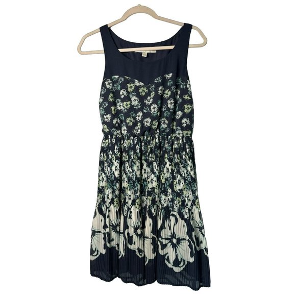 Lauren Conrad Ladies Fit & Flare Floral Blue Sleeveless Summer Dress Size 6 - Picture 2 of 7
